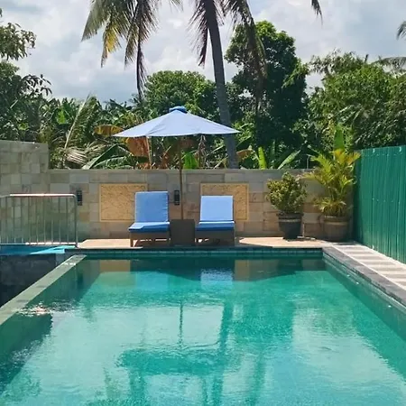 Kirra'S Beach House